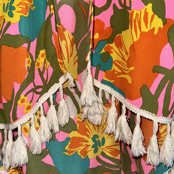 Judith March tassel Coverup sz Large - Picture 2 of 5